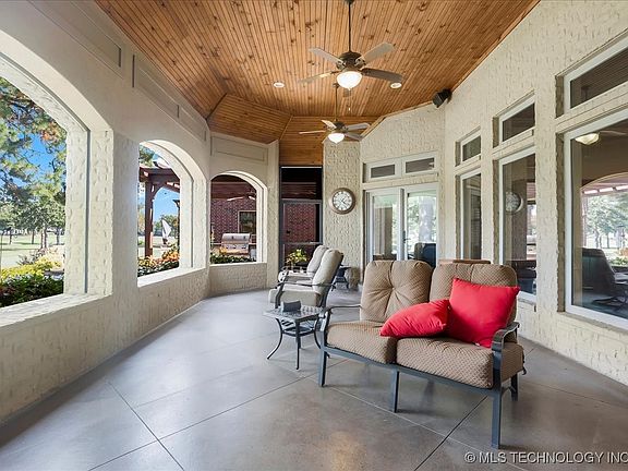 4th image of 4309 S Mimosa Ave