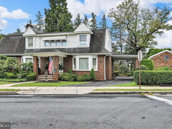 24 Upland Rd, Reading, PA 19609