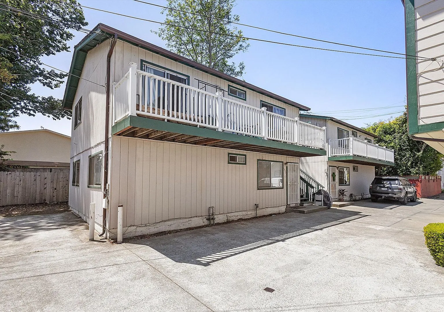 1530 Stanton St #C - 2 bedroom | 1 bath — Photo 2