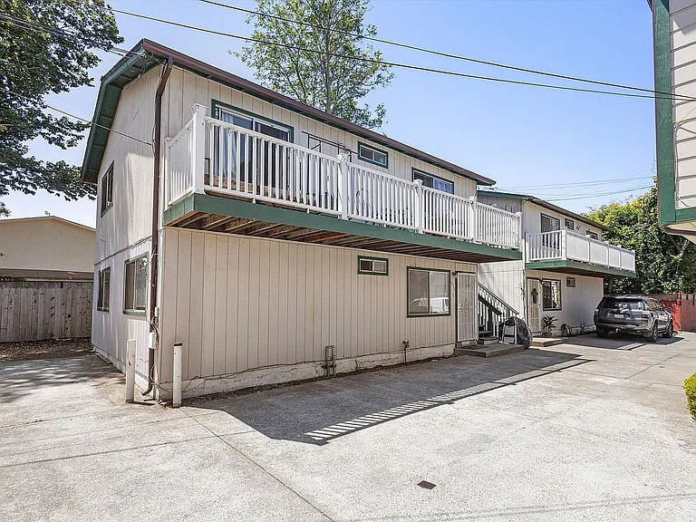 1530 Stanton St #C — Photo 2