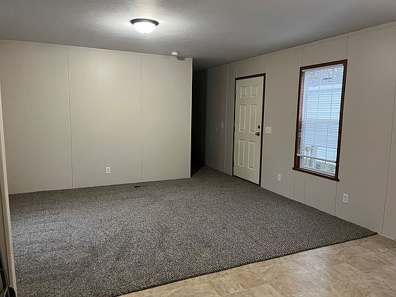 2nd image of 2062 N Rober Blvd #62