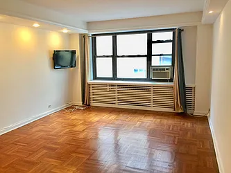 Rented by T&T Real Estate