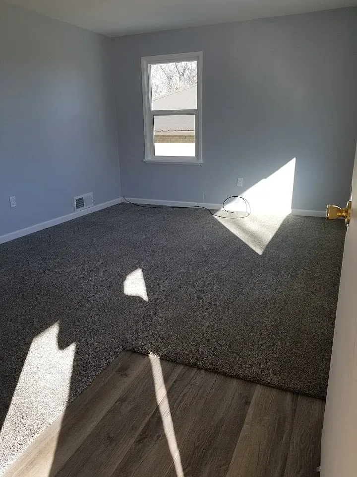 4 bed, 1400 sqft, $1,275 — Photo 2