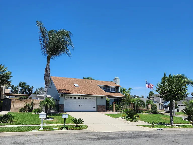 3830 Daisy Dr — Photo 1