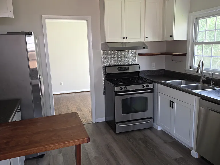 524 Country Club Dr — Photo 14