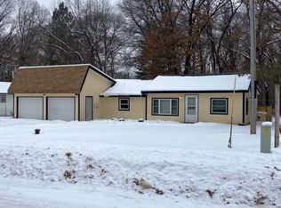 6820 Lakeview Rd, Siren, WI 54872