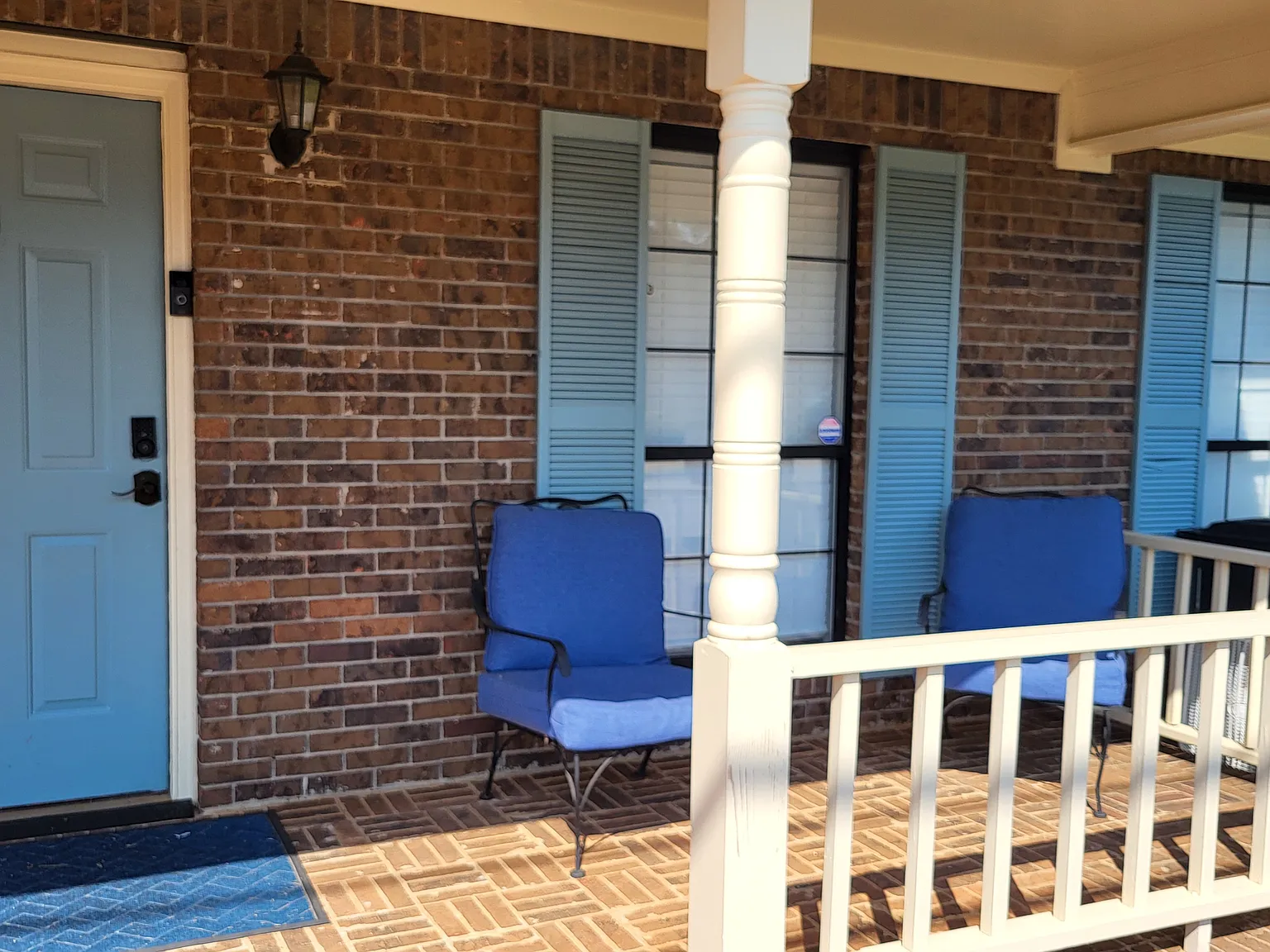 3 bed, 1050 sqft, $1,150 — Photo 2