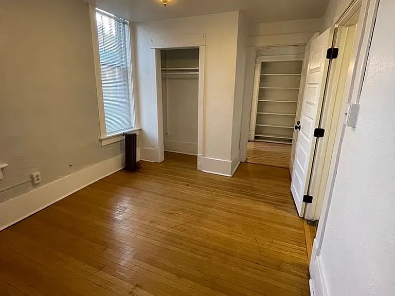815 E 1st Ave #2 — Photo 4
