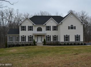 2755 Meander Creek Ln, Haymarket, VA 20169