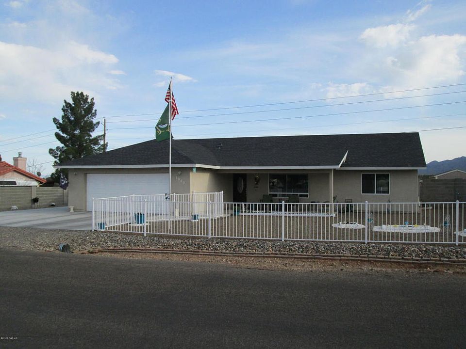1st image of 1943 S Arrowhead Ln