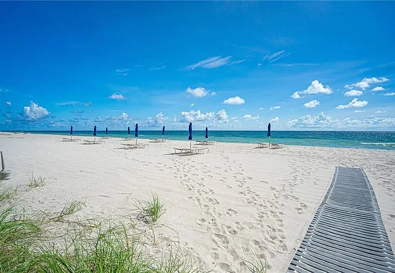 3800 Galt Ocean Dr #1108 — Photo 40