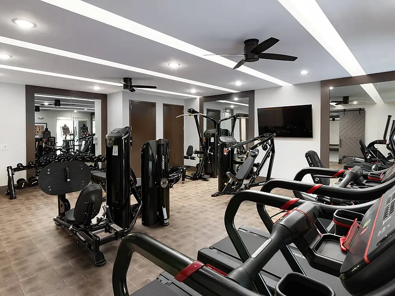 Everleigh Duluth 55+ Active Adult Apartments + — Photo 21