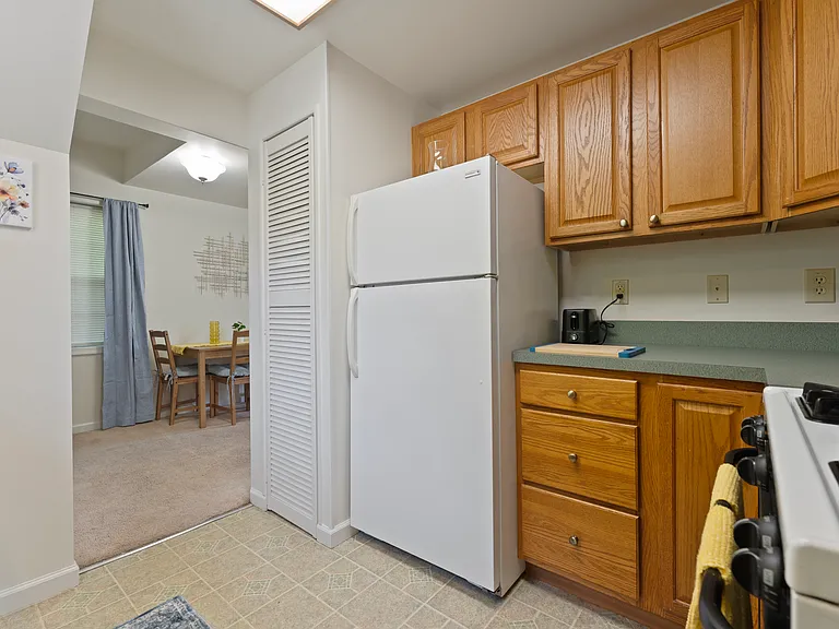 1115 Winchester St #D — Photo 17