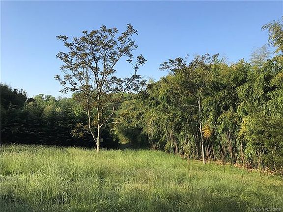 3rd image of 526 New Haw Creek Rd #4