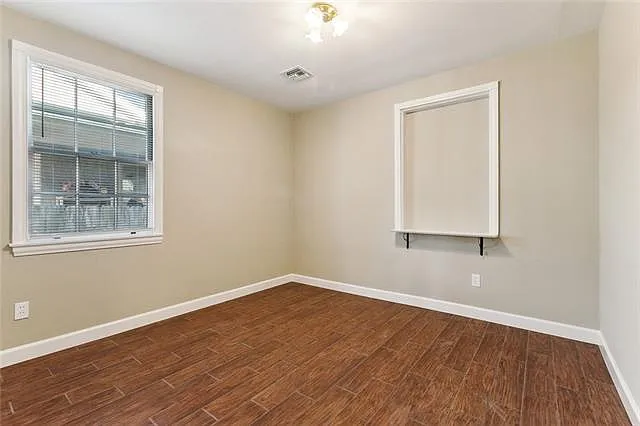 129 Stewart Ave — Photo 12