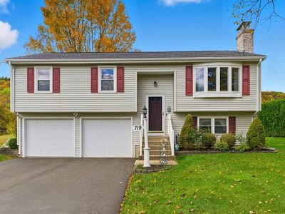 719 N West St, Feeding Hills, MA, 01030