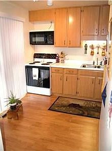 3rd image of 5877 Branchwood Dr