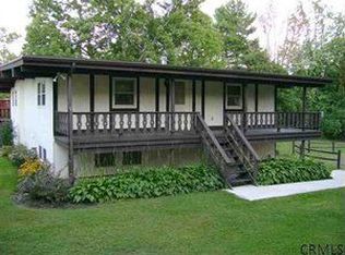 104 Deepkill Rd, Troy, NY 12180