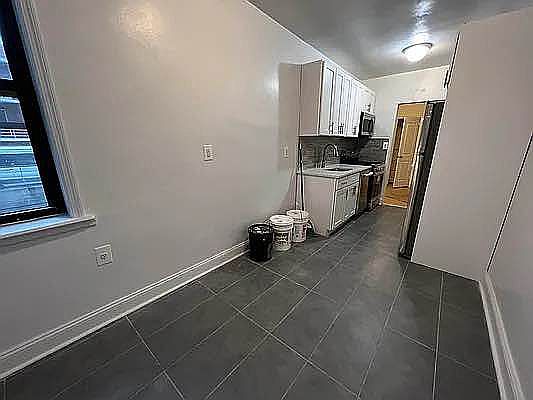 4th image of 8316 Lefferts Blvd APT 1B