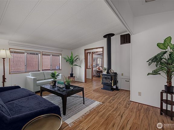 4th image of 7300 32nd Avenue NE #43