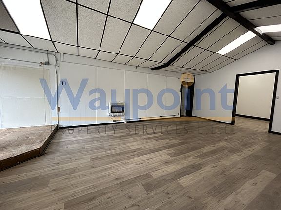 2nd image of 106 W Main St #4