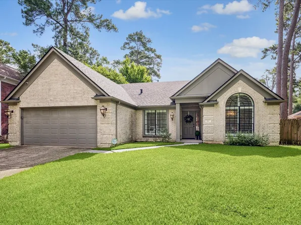 14 Lush Meadow Pl, Spring, TX 77381