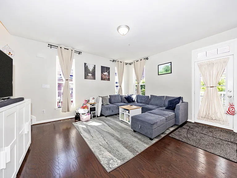 6142 Murray Ter — Photo 13