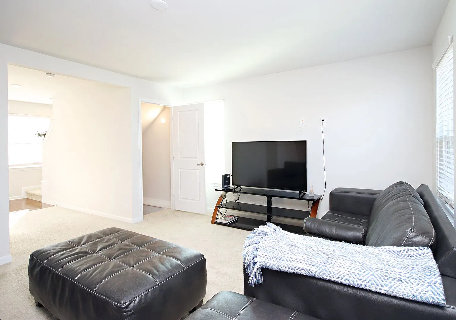 Pet-Friendly Riverwood Home Near Ngic/Dia/Nga + Hollymead Town Center — Photo 4
