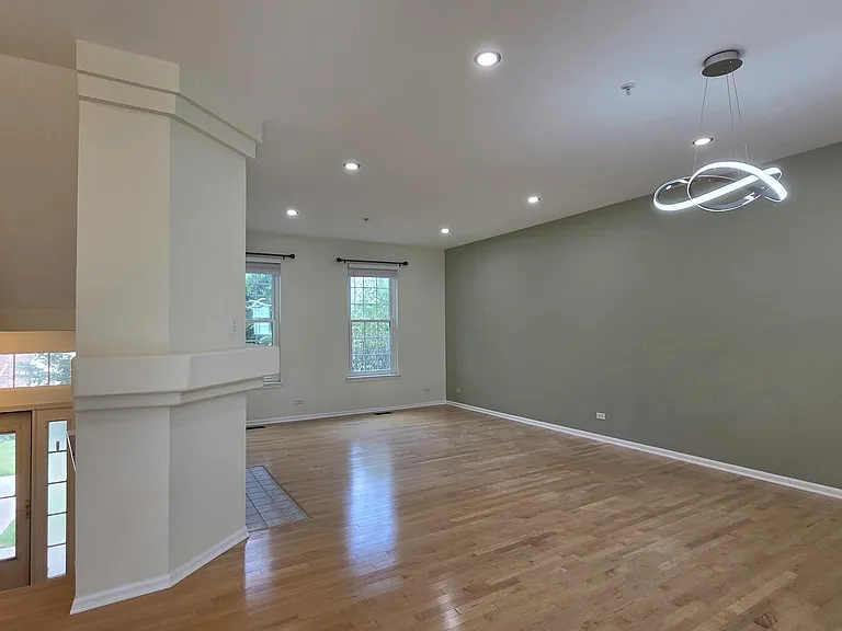 2631 N Greenwood Ave #2631 — Photo 8