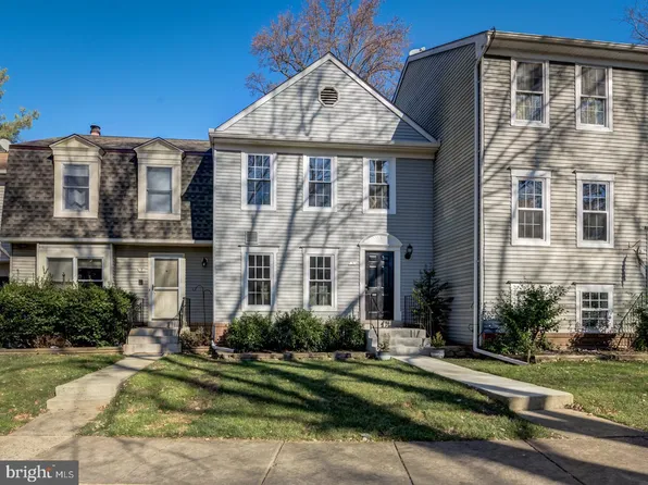 5 Climbing Ivy Ct, Germantown, MD 20874