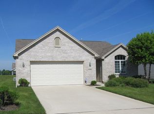 4484 Crystal Ridge Dr E, Maumee, OH 43537