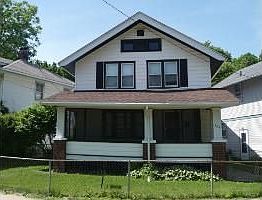 1st image of 324 Churchill St