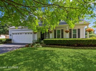 871 Burning Trl, Carol Stream, IL 60188