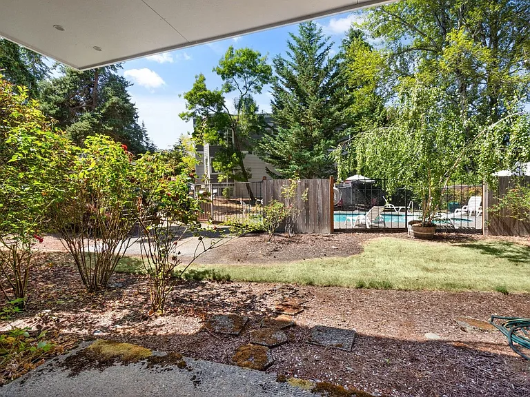 4202 Factoria Blvd SE #D1 — Photo 20