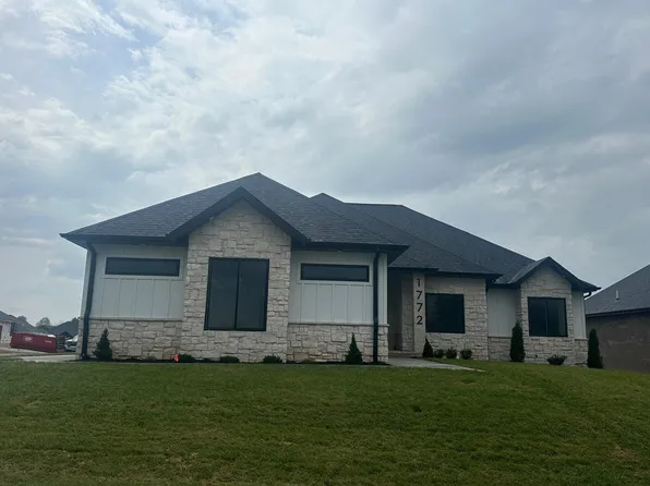 1772 E Peartree Drive, Ozark, MO 65721