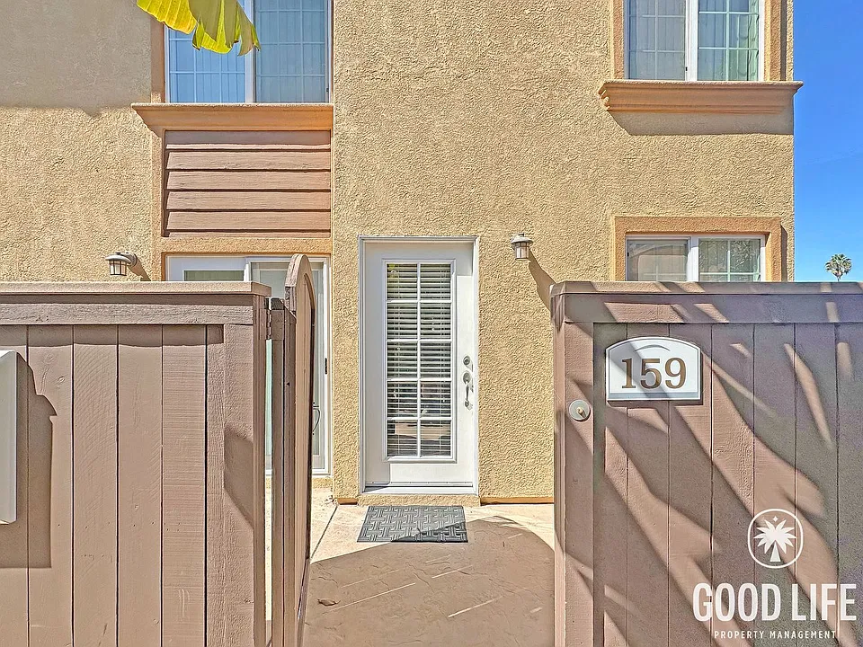 5252 Balboa Arms Dr #159
