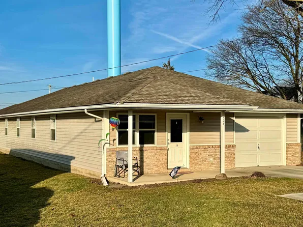 304 S Wood St #304A-304B, Brookston, IN 47923