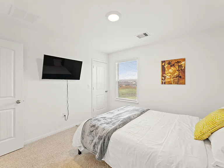 412 Baum Dr — Photo 16