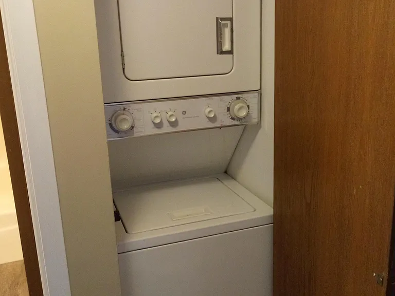1491 Georgia Ct #201 — Photo 8