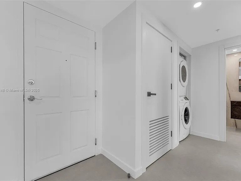 140 S Dixie Hwy #735 — Photo 4