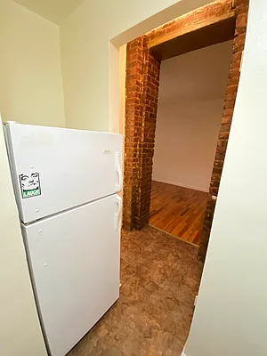 Rented by Best Apartments North Inc | media 35