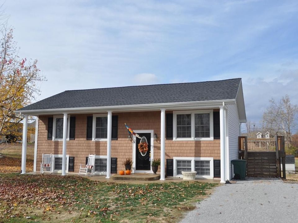 1st image of 350 Meadowlark Ln