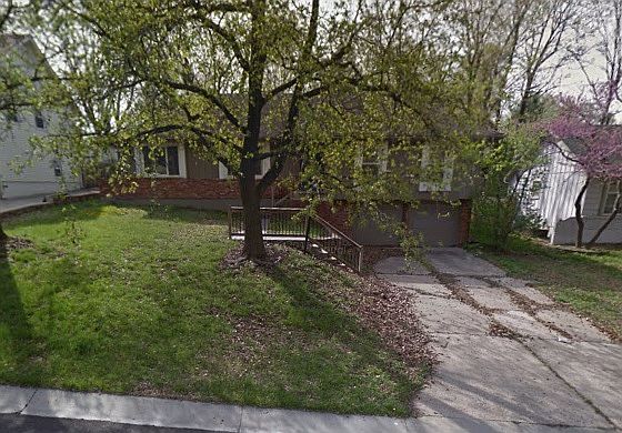 7824 Woodson_09152014