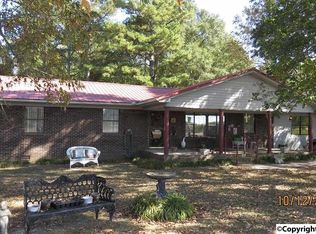 1737 Macedonia Rd, Gadsden, AL 35901