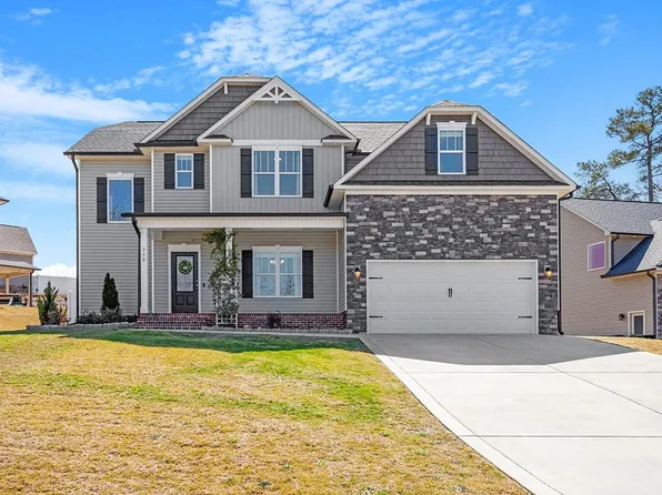 359 Neuse Landing Dr, Clayton, NC 27527