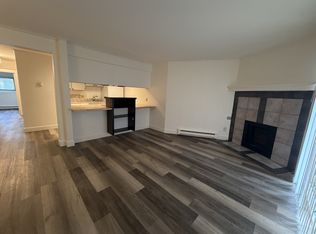 414 W Beaver Creek Blvd APT B-2, Avon, CO 81620