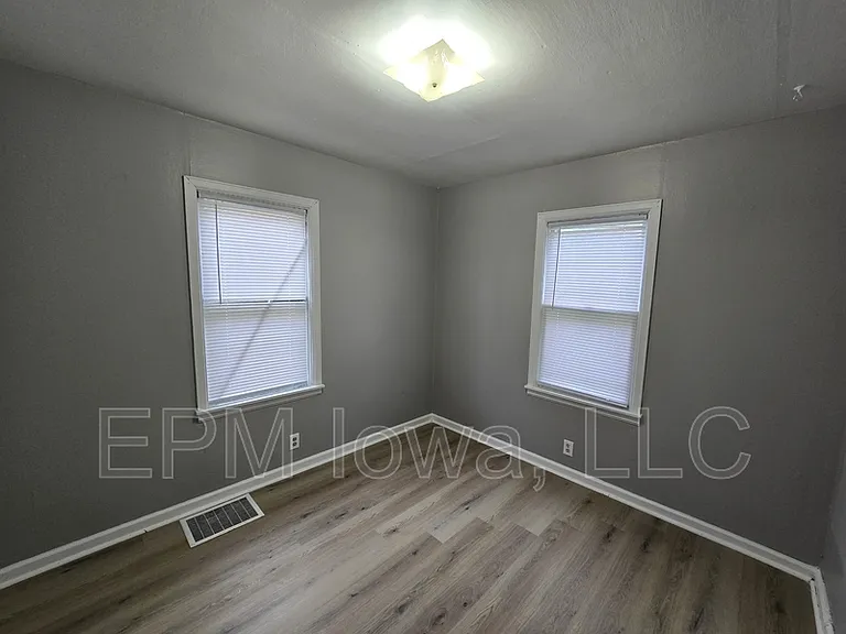 606 Wyoming St — Photo 14