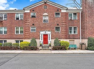 55 Rockledge Rd APT 22E, Yonkers, NY 10708