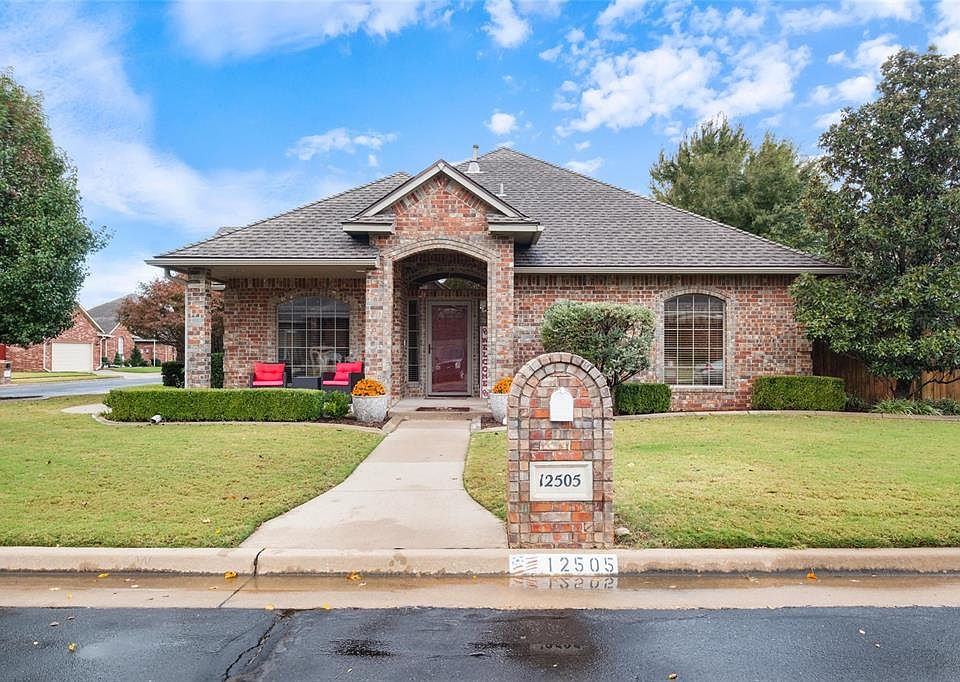 1st image of 12505 Crystal Gardens Dr