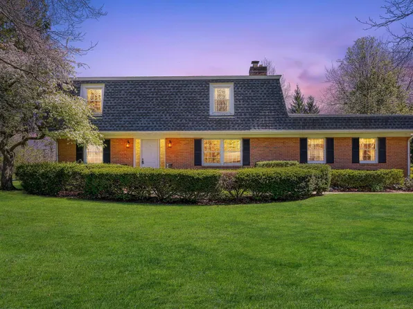 720 Hawthorne Dr, Circleville, OH 43113